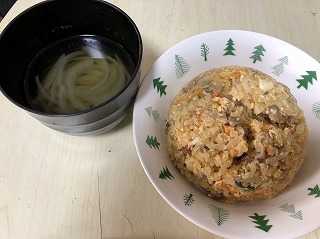 お食事